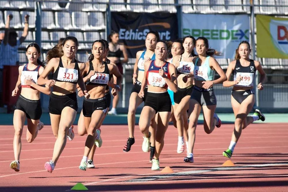 Το φωτογραφικό κολάζ του Πανελληνίου πρωταθλήματος Κ18 runbeat.gr